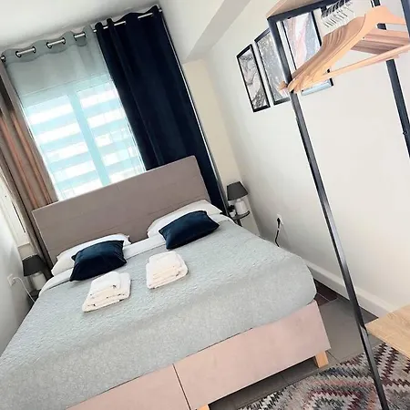 Highend 5bdr Newapt W/breathtaking Acropolis View *